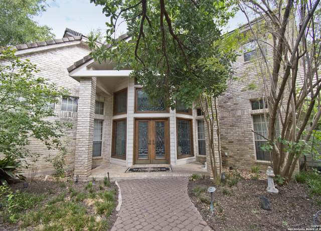 Property at 9 Scarborough Sq, San Antonio, TX 78218-3007, 3 beds, 2.5 baths