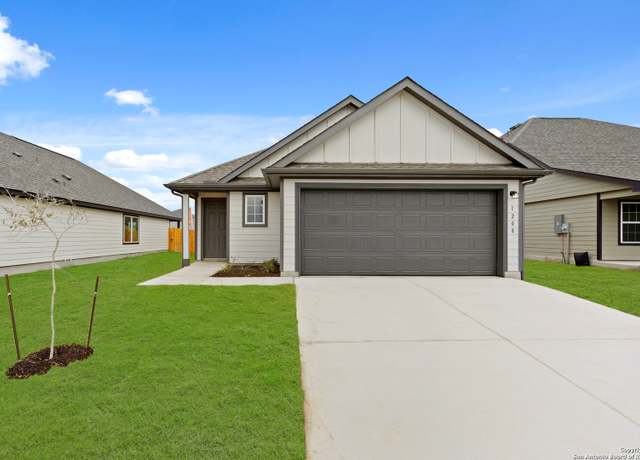 Property at 1208 Lauraine, Seguin, TX 78155, 3 beds, 2 baths