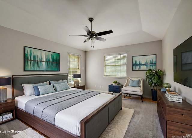 Property at 13802 Fairway Crst, San Antonio, TX 78217, 3 beds, 2.5 baths