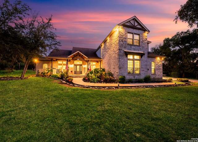 Property at 1407 Thousand Oaks Loop, San Marcos, TX 78666, 4 beds, 4.5 baths