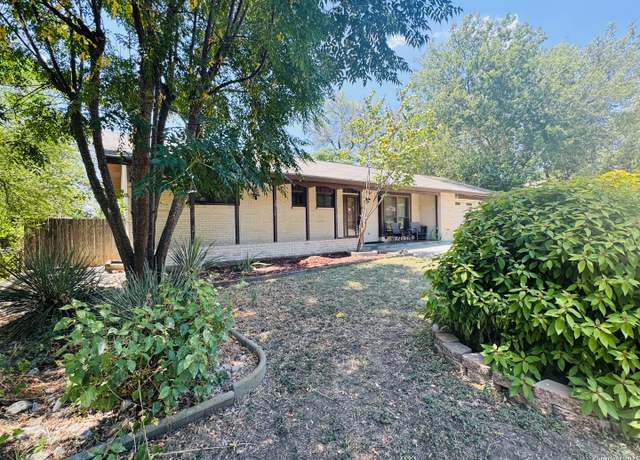 Property at 5618 Ben Casey Dr, San Antonio, TX 78240, 3 beds, 2 baths