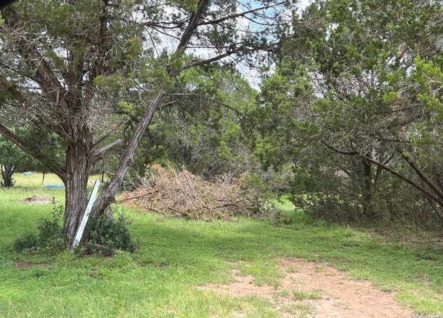 Property at 420 Lake Park Loop, Canyon Lake, TX 78133