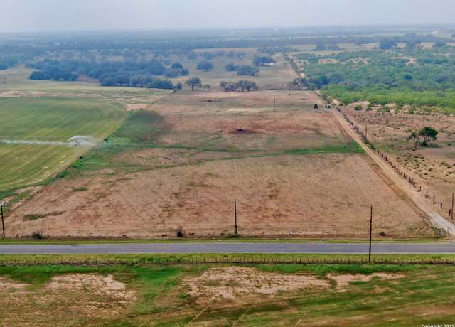 Property at 744 Fm 2146, Poteet, TX 78065