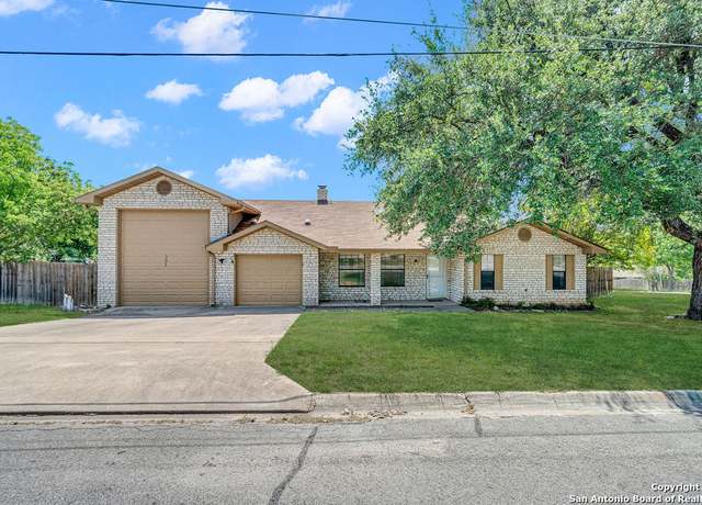 Property at 301 Red Oak, Ingram, TX 78025, 3 beds, 2 baths