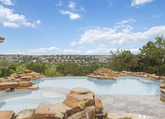 Property at 23510 Canyon Golf Rd #101, San Antonio, TX 78258, 4 beds, 4.5 baths