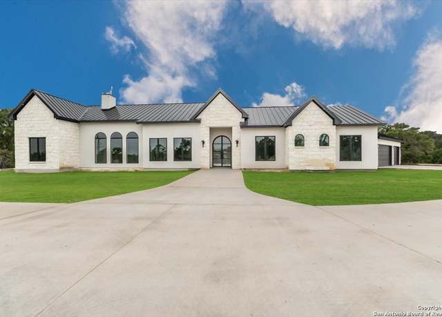 Property at 26819 Pecan Blf, Boerne, TX 78006, 4 beds, 3.5 baths