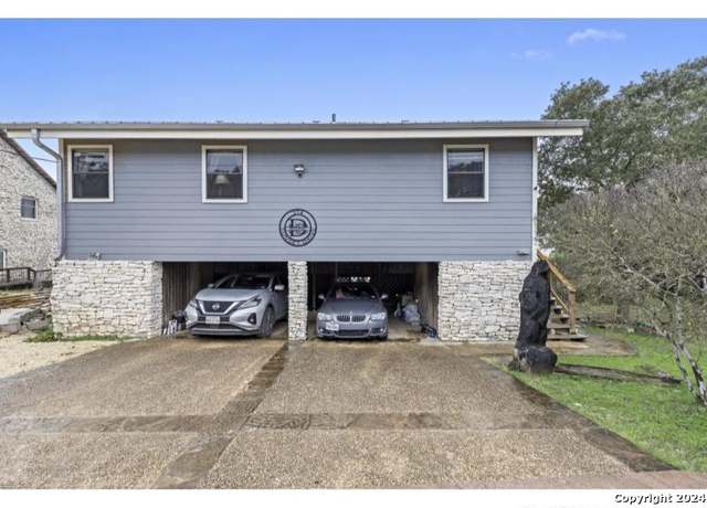 Property at 314 Sunset Dr, Lakehills, TX 78063-4318, 3 beds, 2 baths