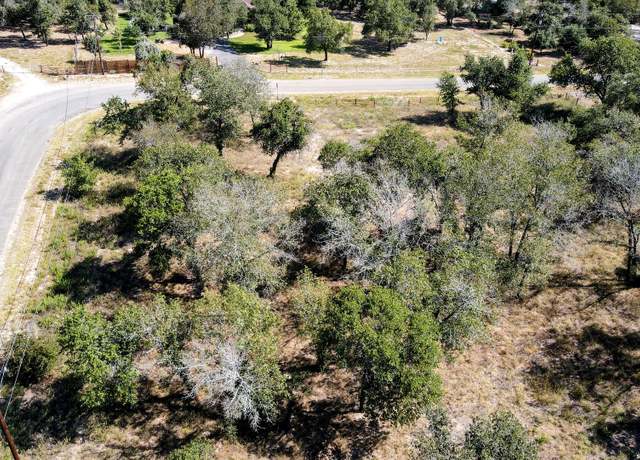Property at 112 County Road 6862, Natalia, TX 78059