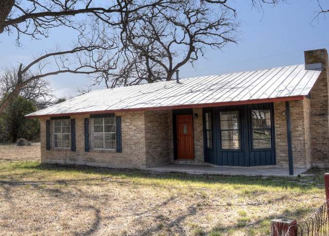 Property at 311 Patterson Crk, Leakey, TX 78873, 3 beds, 1.5 baths