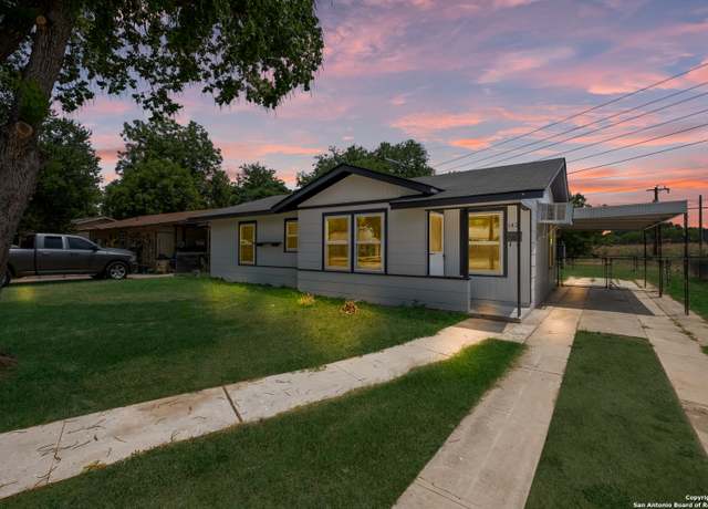 Property at 142 W Palfrey, San Antonio, TX 78223, 3 beds, 1 bath
