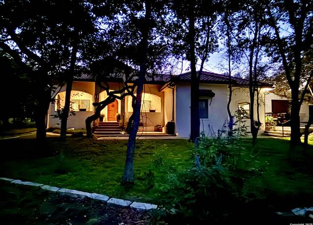 Property at 26447 Lewis Rnch, New Braunfels, TX 78132, 4 beds, 3 baths