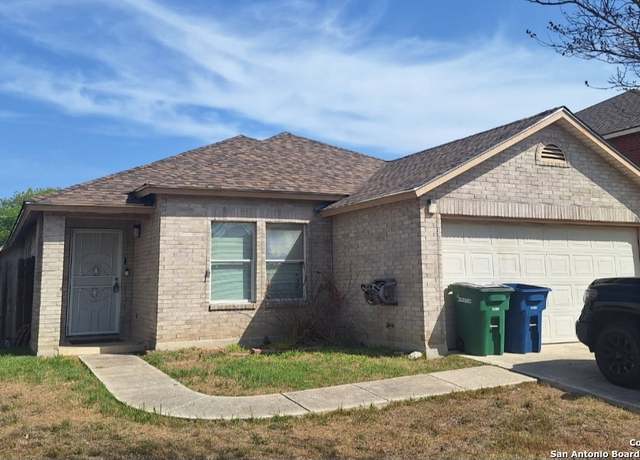Property at 307 Centro Hermosa, San Antonio, TX 78245-1299, 3 beds, 2 baths