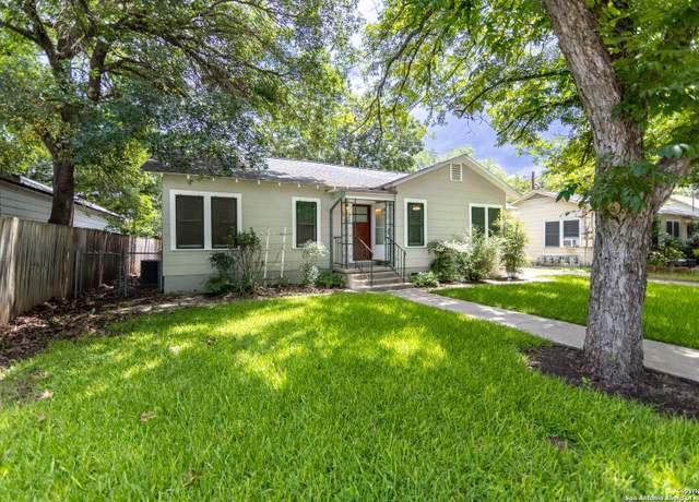 Property at 465 S Guenther Ave, New Braunfels, TX 78130-5640, 2 beds, 1.5 baths