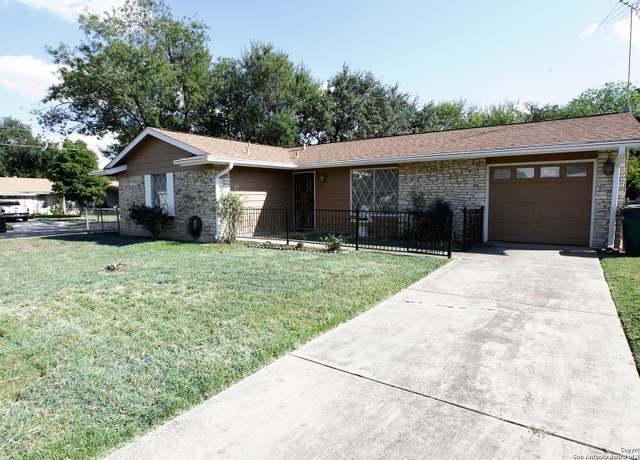 Property at 102 Meadow Glade Dr, San Antonio, TX 78227-1004, 3 beds, 2 baths