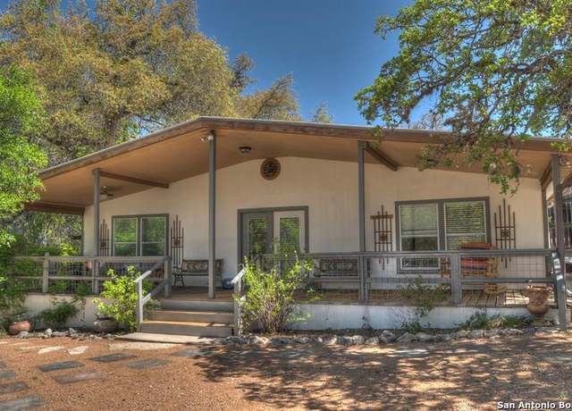 Property at 27 Camino Alto, Leakey, TX 78873, 3 beds, 2 baths