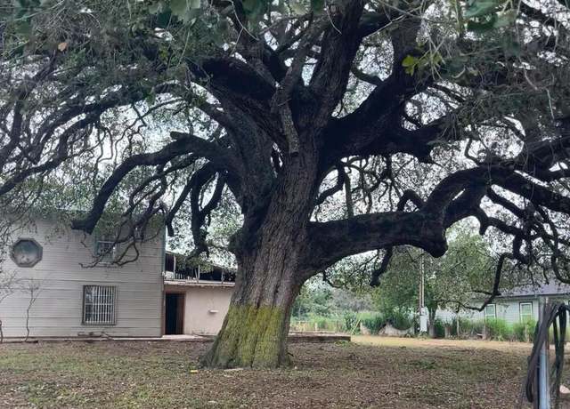 Property at 316 Royal Oaks B, Atascosa, TX 78069, 1 bed