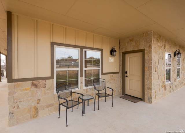 Property at 1554 Gruene Rd Unit A12, New Braunfels, TX 78130, 2 beds, 2 baths