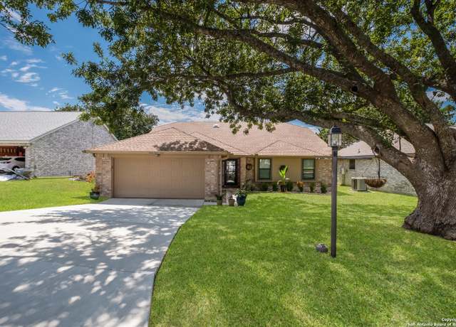Property at 3812 Hunters, Schertz, TX 78108, 3 beds, 2 baths