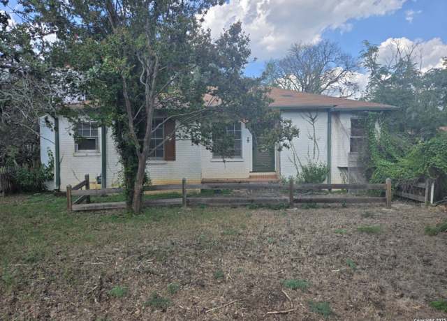 Property at 6810 Dorothy Louise, San Antonio, TX 78229, 2 beds, 1.5 baths