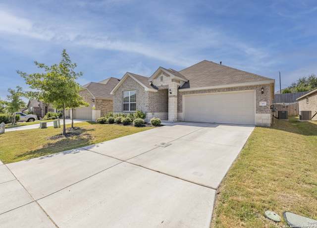 Property at 7302 Cimarron, Boerne, TX 78015, 3 beds, 2 baths