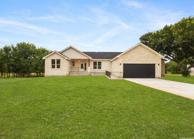 Property at 7022 Circle Oak Dr, Bulverde, TX 78163, 3 beds, 2 baths
