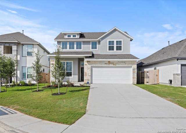 Property at 990 Manger Ln, New Braunfels, TX 78130, 4 beds, 3 baths