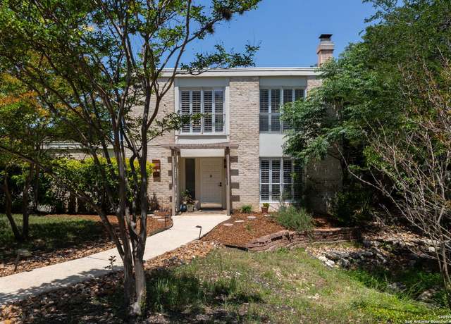 Property at 3710 Big Mdws, San Antonio, TX 78230, 3 beds, 2 baths