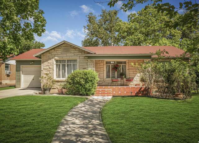 Property at 2407 W Kings Hwy, San Antonio, TX 78228, 3 beds, 1 bath