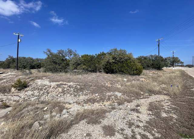 Property at 601 S Calvin Barrett, Blanco, TX 78606