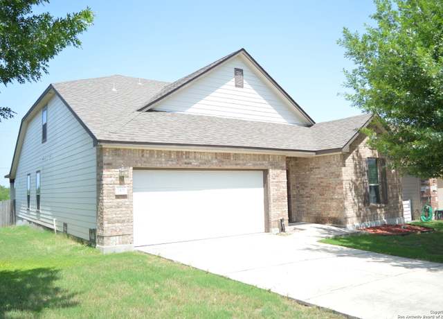 Property at 7431 Magnolia Blf, San Antonio, TX 78218-3097, 5 beds, 3 baths