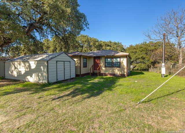 Property at 9455 Cross Rdg, San Antonio, TX 78263, 3 beds, 1 bath