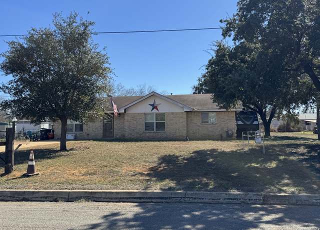 Property at 305 E Hugo, Dilley, TX 78017, 3 beds, 1 bath
