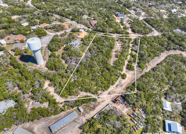 Property at 511 Gallagher Dr, Canyon Lake, TX 78133