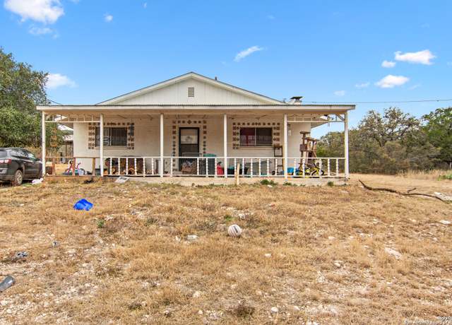 Property at 27151 Highway 55, Uvalde, TX 78801, 2 beds, 1 bath