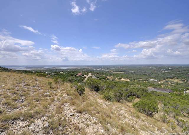 Property at 1081 Eagle Pt, Fischer, TX 78623