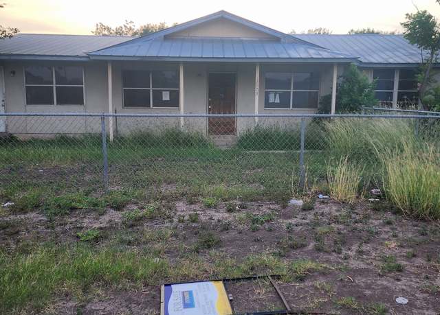 Property at 15903 Heidelberg, Lacoste, TX 78039, 3 beds, 2 baths