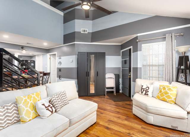Property at 11610 Vance Jackson #204, San Antonio, TX 78230, 1 bed, 1 bath