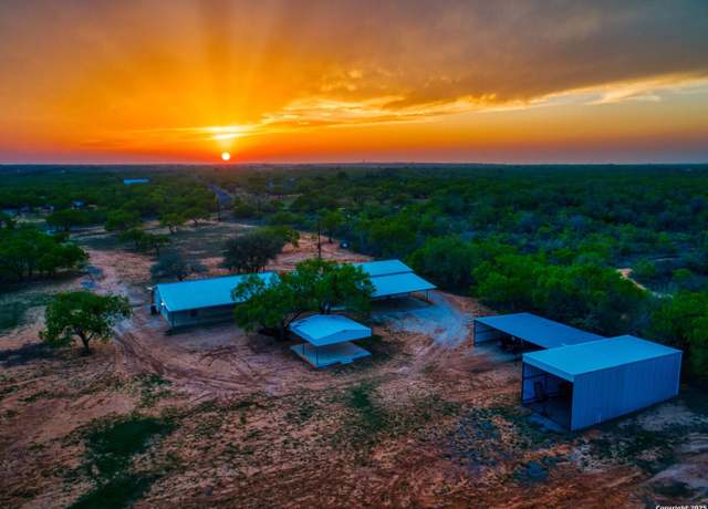 Property at 601 Wildflower Dr, Lytle, TX 78052, 3 beds, 3 baths