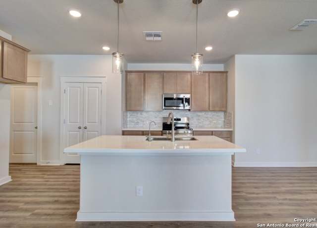 Property at 2514 White Daisy Hl, Converse, TX 78109, 4 beds, 2 baths