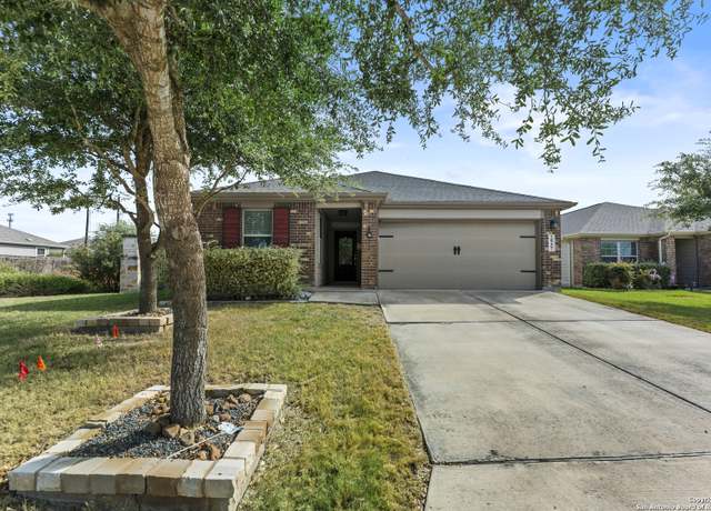 Property at 2937 Field Vw, New Braunfels, TX 78130, 3 beds, 2 baths