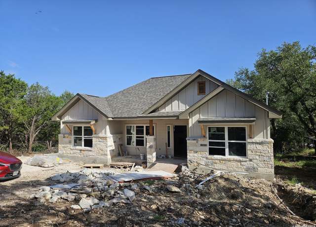 Property at 1645 Pecan Cir, Canyon Lake, TX 78133, 3 beds, 2 baths
