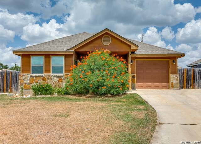 Property at 529 Indian Xing, Jourdanton, TX 78026, 3 beds, 2 baths