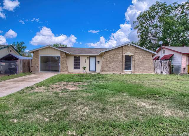 Property at 205 Nell Deane Blvd, Schertz, TX 78154, 3 beds, 1.5 baths