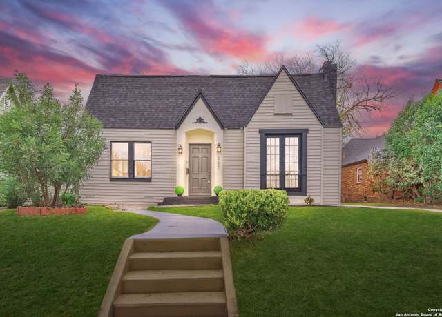 Property at 2007 W Magnolia Ave, San Antonio, TX 78201-4955, 3 beds, 2 baths