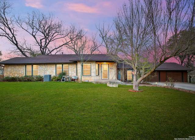 Property at 111 Idlewilde, Comfort, TX 78013, 3 beds, 2 baths