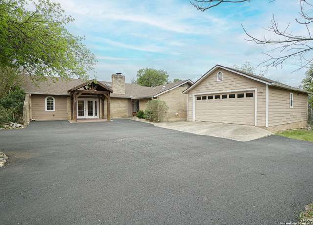Property at 30649 Buck Ln, Bulverde, TX 78163, 3 beds, 2 baths