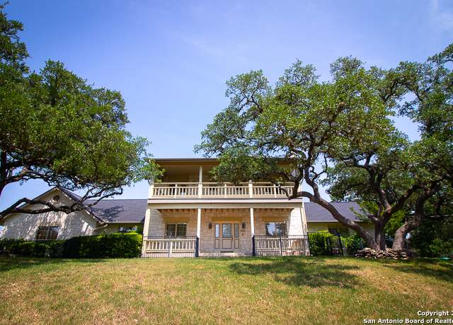 Property at 8333 Triple Crown, Boerne, TX 78015-4622, 3 beds, 3.5 baths