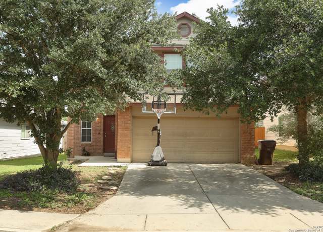 Property at 10919 Dewlap Trl, San Antonio, TX 78245, 3 beds, 3 baths