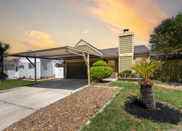 Property at 9935 Village Briar, San Antonio, TX 78250, 3 beds, 2 baths