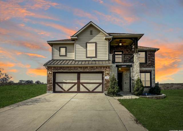 Property at 220 Scenic Hills Dr, La Vernia, TX 78121-5902, 4 beds, 2 baths